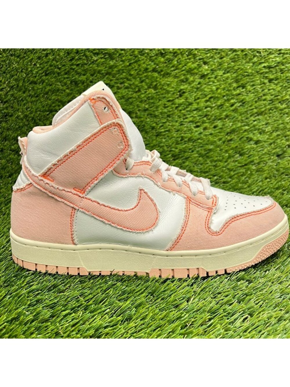 Nike Dunk High 1985 Womens Size 9 Arctic Orange White Athletic Shoes Sneakers